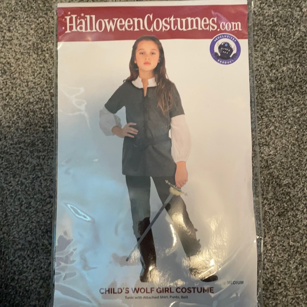 Halloween Costume Renaissance Huntress